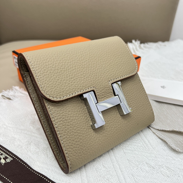 エルメス財布コピー側面デザイン